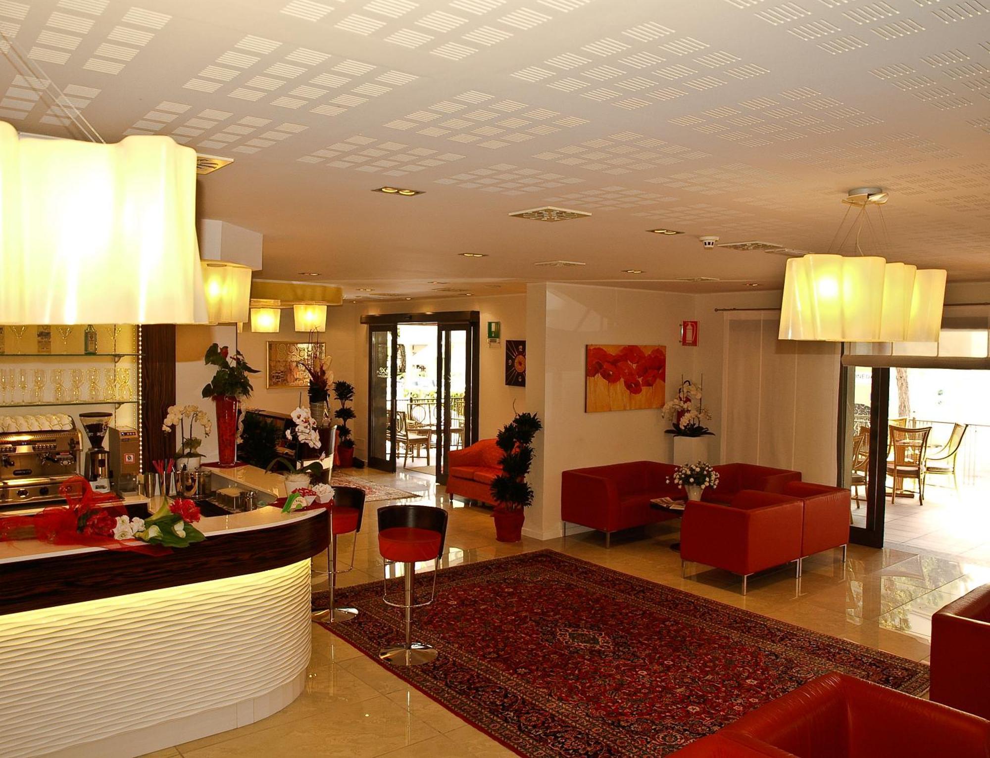 Hotel Villa Angelina Bibione Buitenkant foto